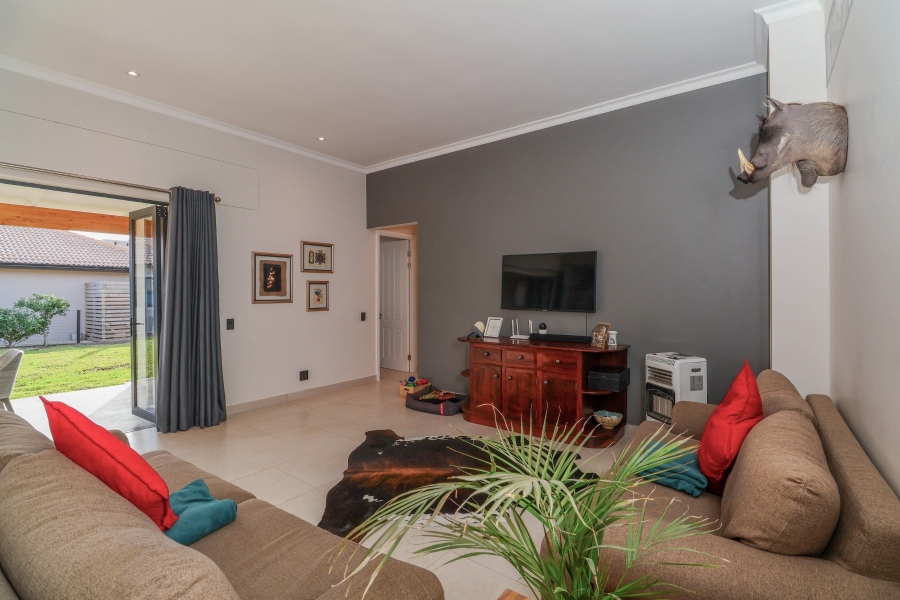 3 Bedroom Property for Sale in The Hill Western Cape